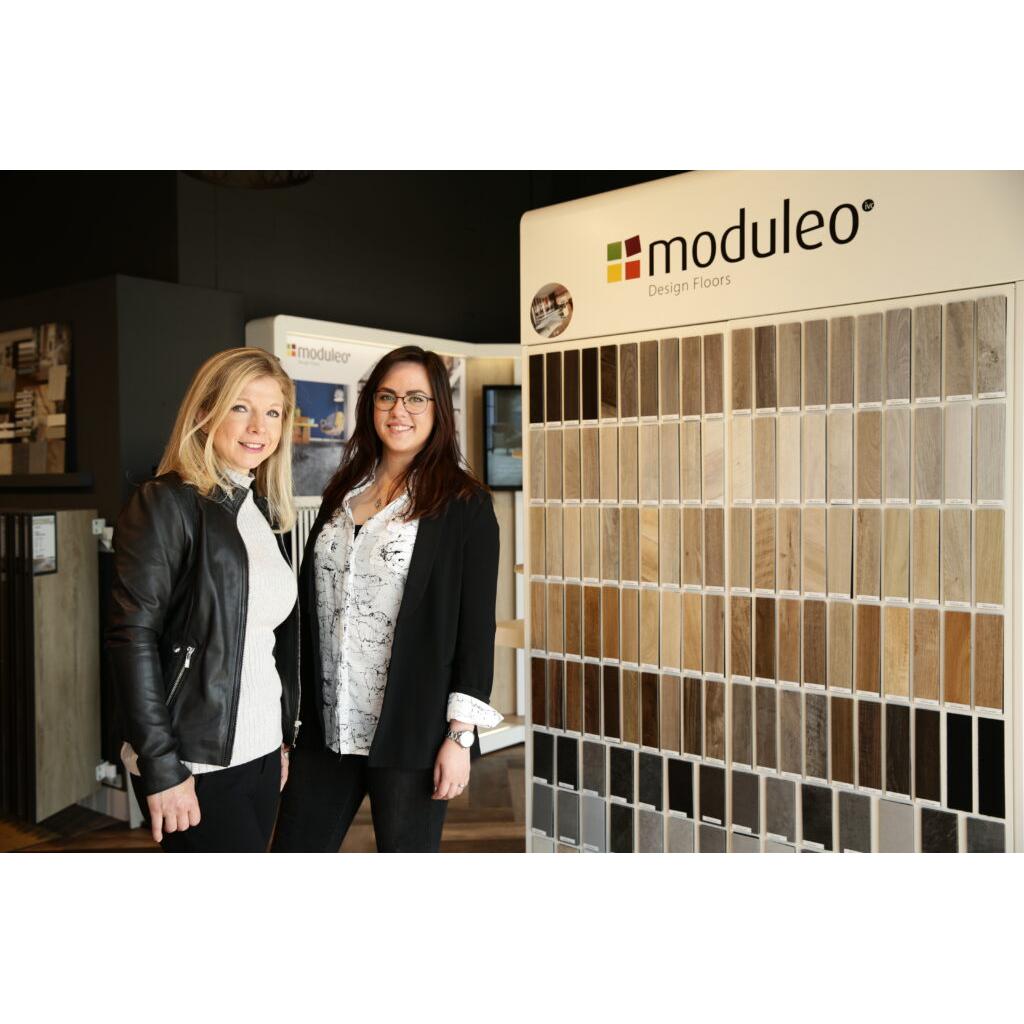 Vloer & Raamdecor | Vloeren, vloerverwarming en raamdecoratie Logo