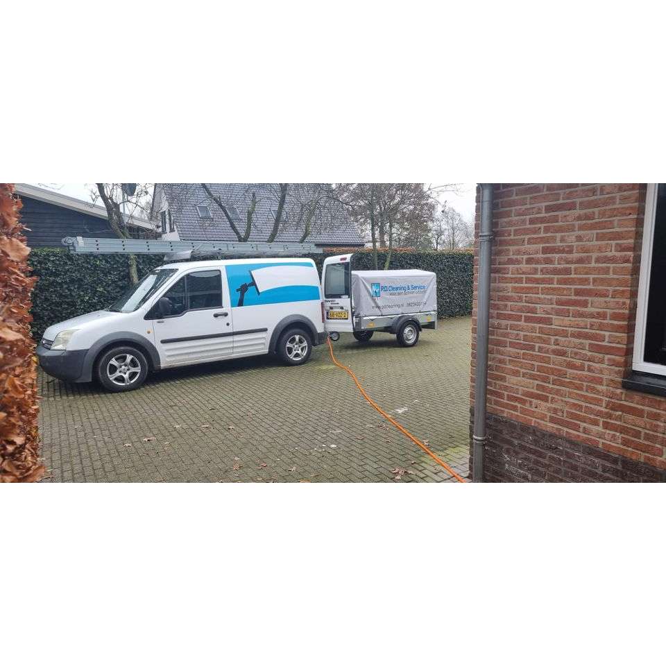 PD Cleaning – Glazenwasser in Arnhem Logo