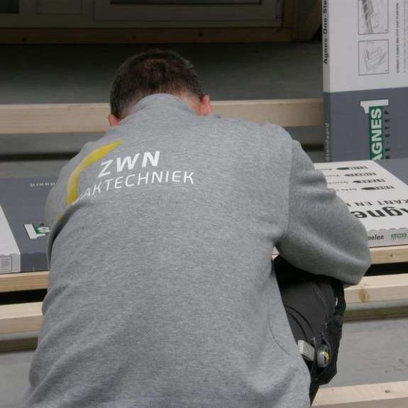 ZWN Daktechniek Logo