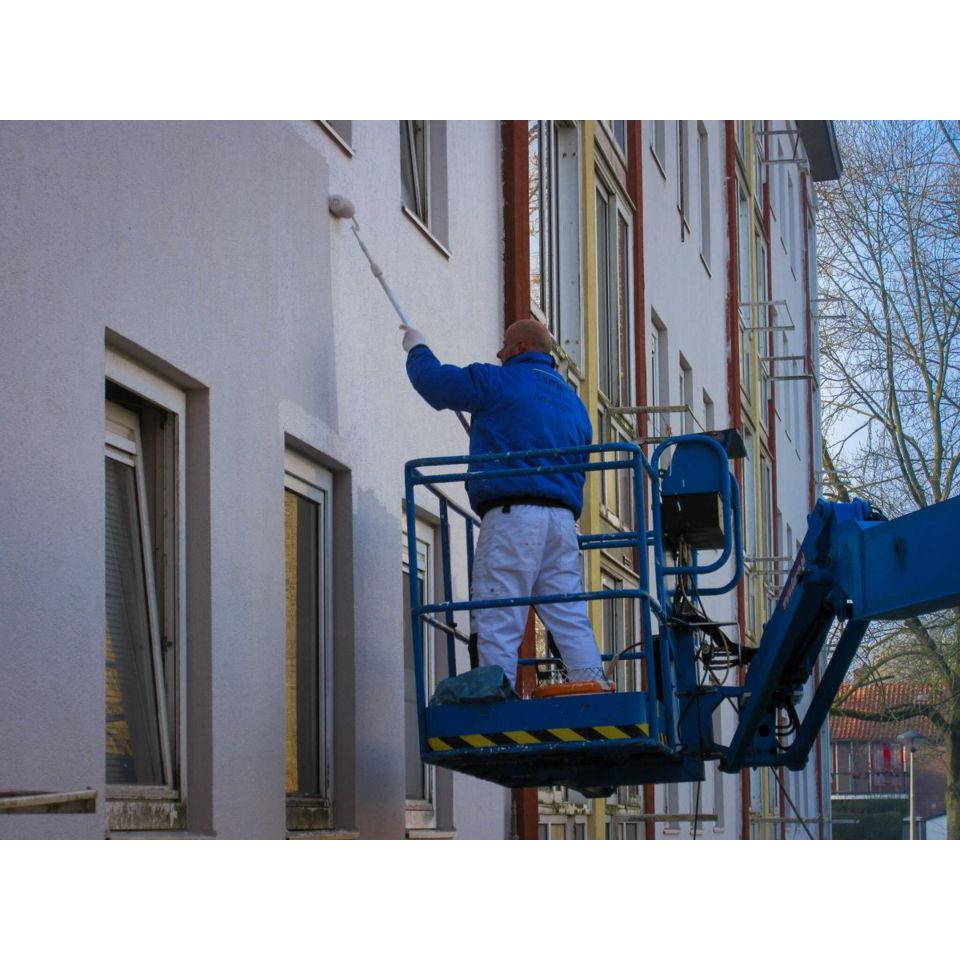 Peter van de Kerkhof Onderhoud & Renovatie B.V. Logo